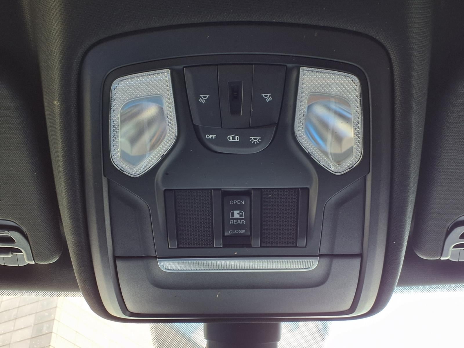 2020 RAM 1500 Lone Star Crew Cab 4x2 5'7" Box