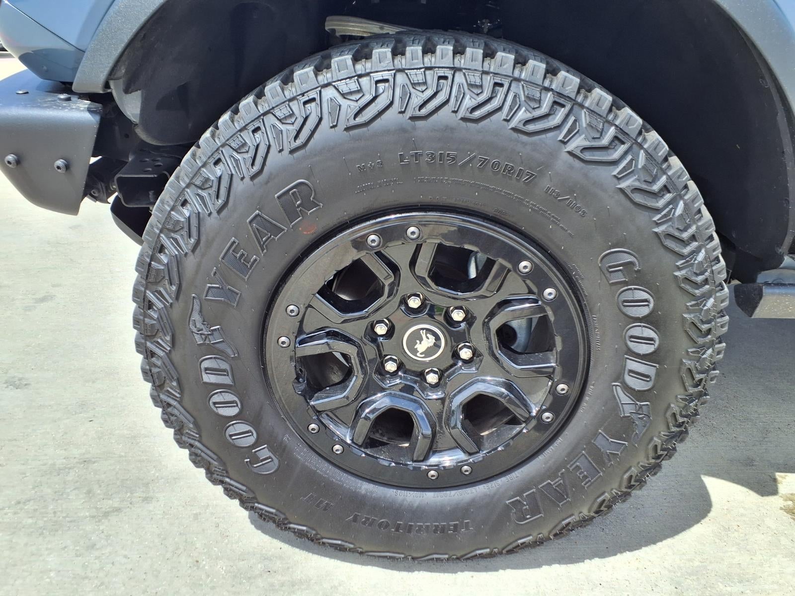 2023 Ford Bronco Base