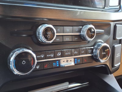 2024 Ford Super Duty F-250 SRW Lariat