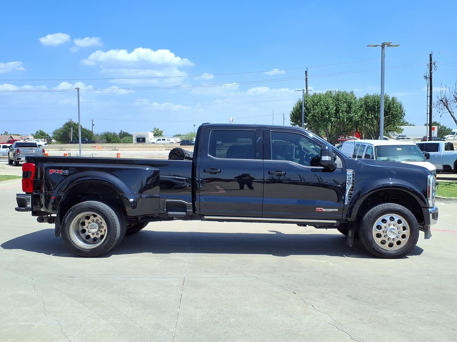 2024 Ford F-450 LARIAT