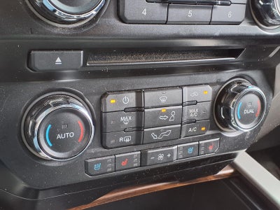2017 Ford F-150 LARIAT