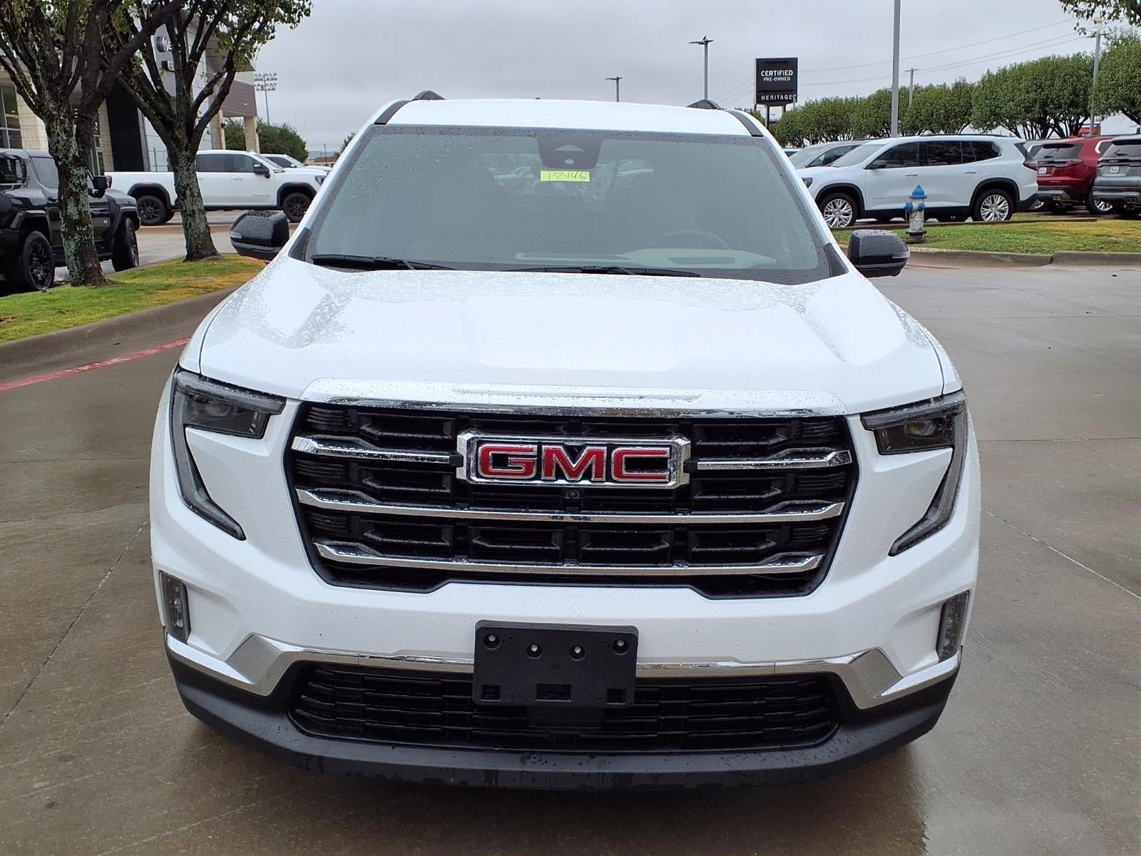 2026 GMC Acadia Elevation