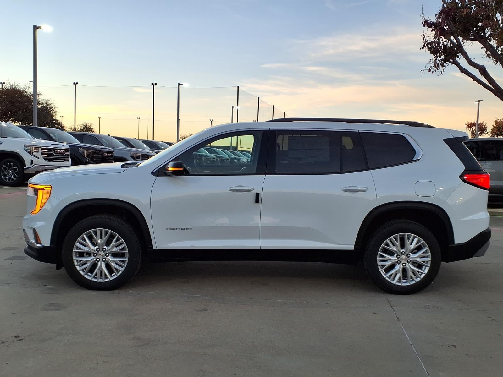 2026 GMC Acadia Elevation SUV FWD