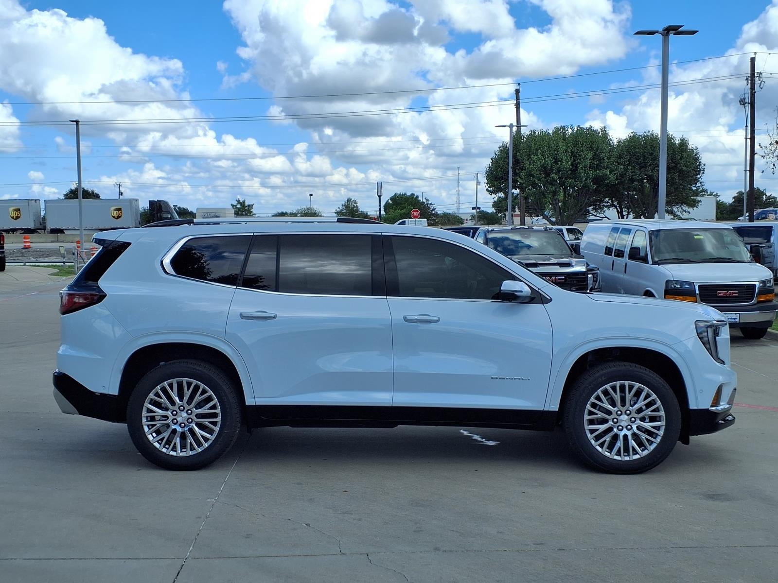 2026 GMC Acadia Denali SUV FWD