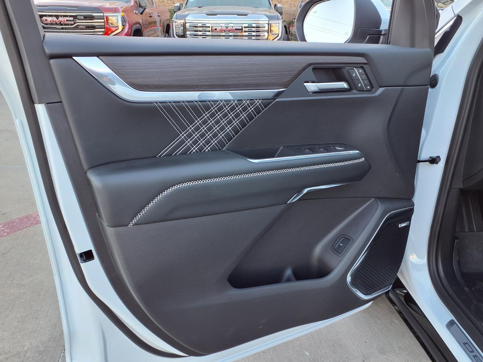 2026 GMC Acadia Denali SUV AWD