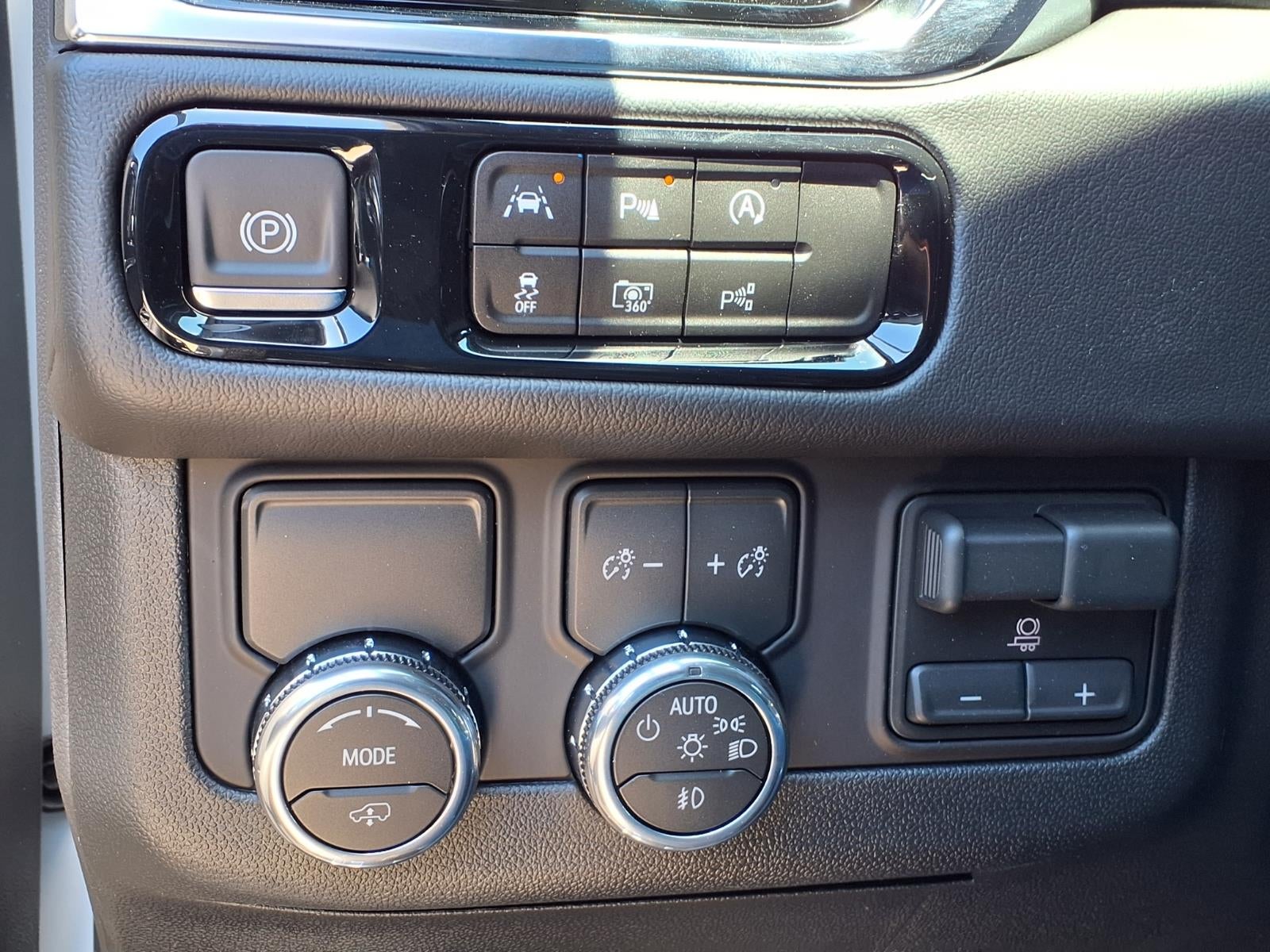 2026 GMC Yukon Denali SUV RWD