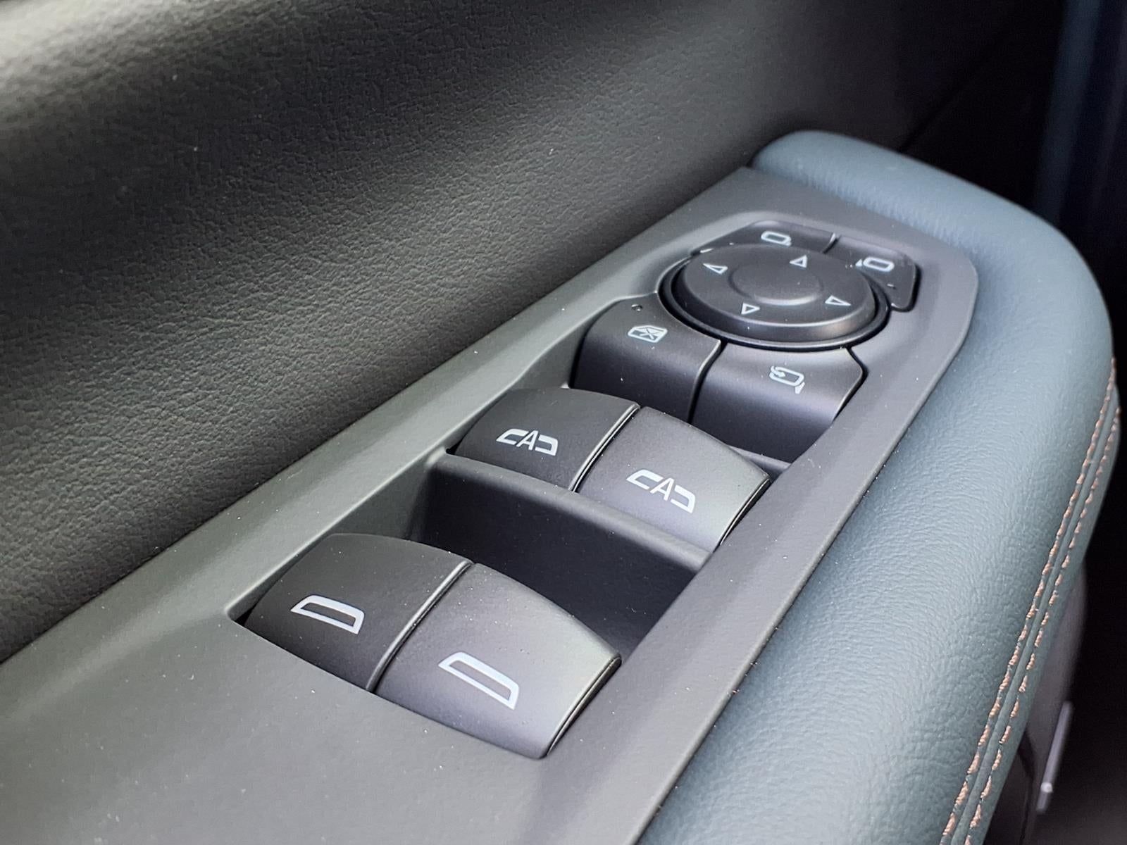 2026 GMC Yukon AT4 SUV 4WD