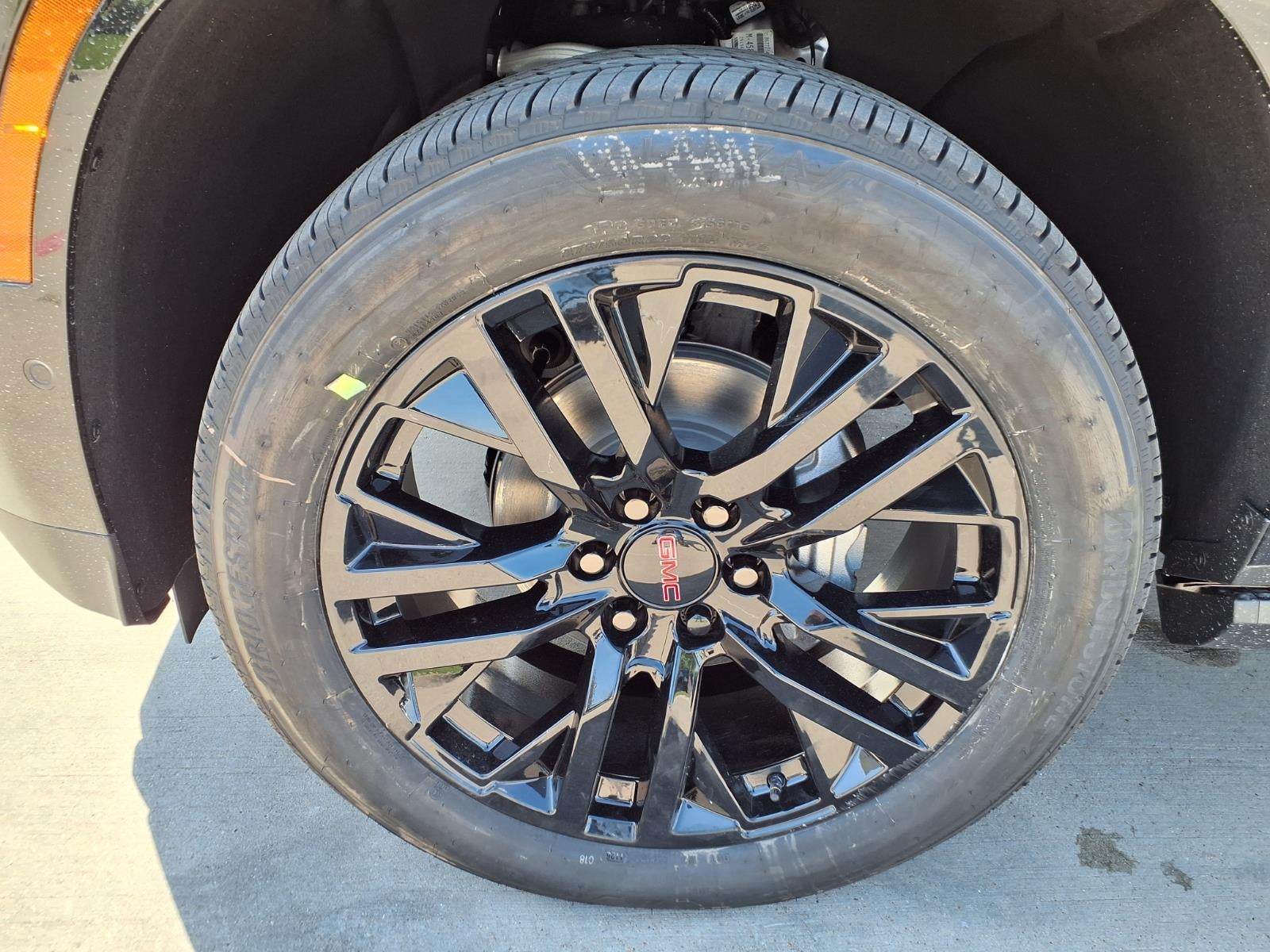 2026 GMC Yukon Denali SUV 4WD