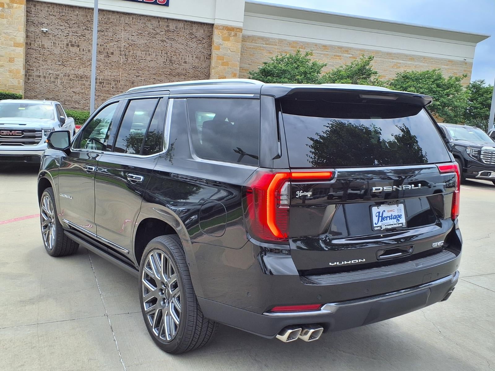2026 GMC Yukon Denali Ultimate SUV 4WD