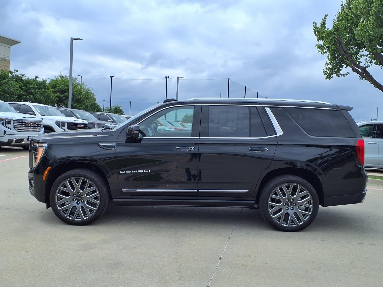 2026 GMC Yukon Denali Ultimate SUV 4WD