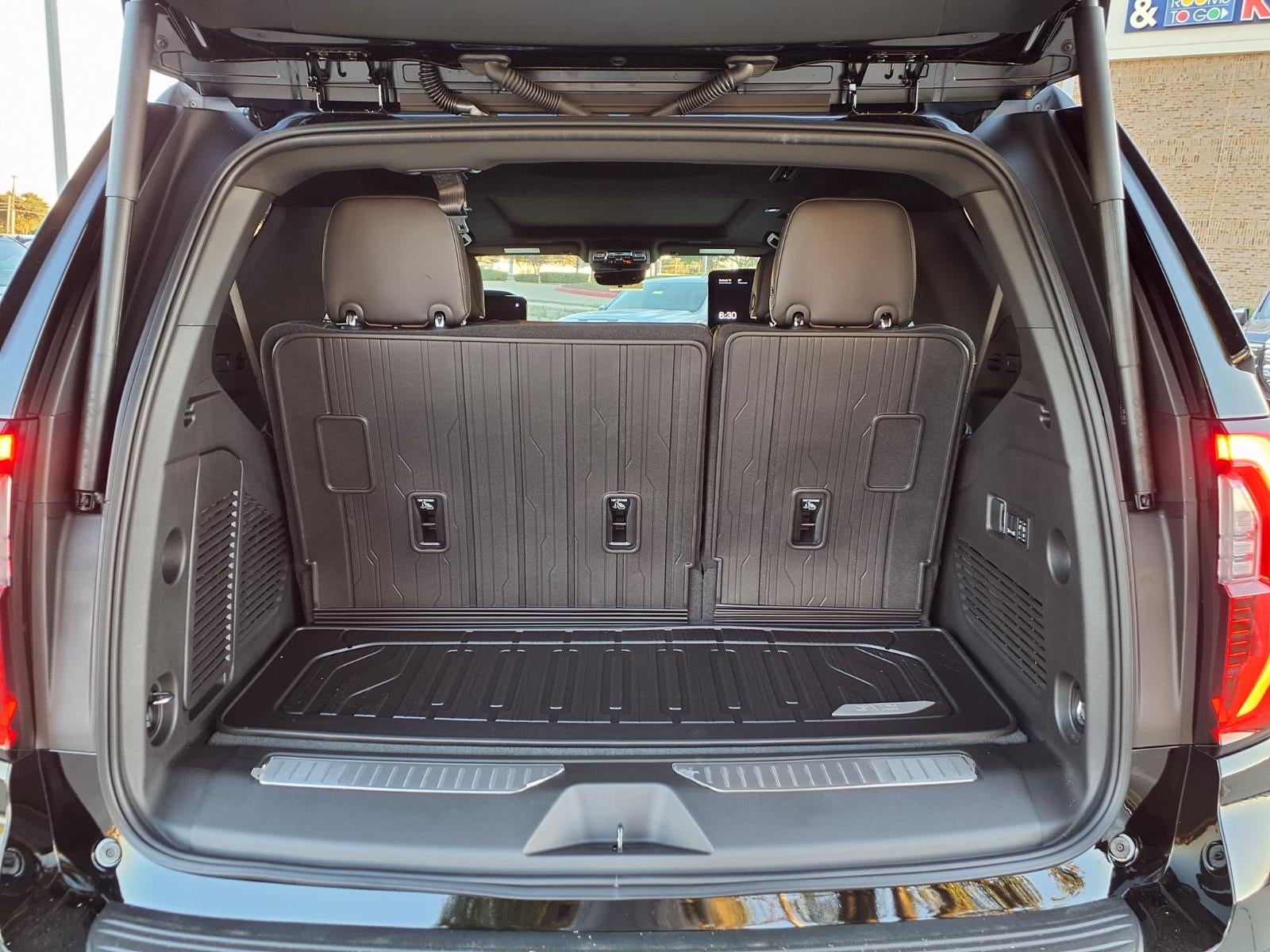 2027 GMC Yukon Denali Ultimate SUV 4WD