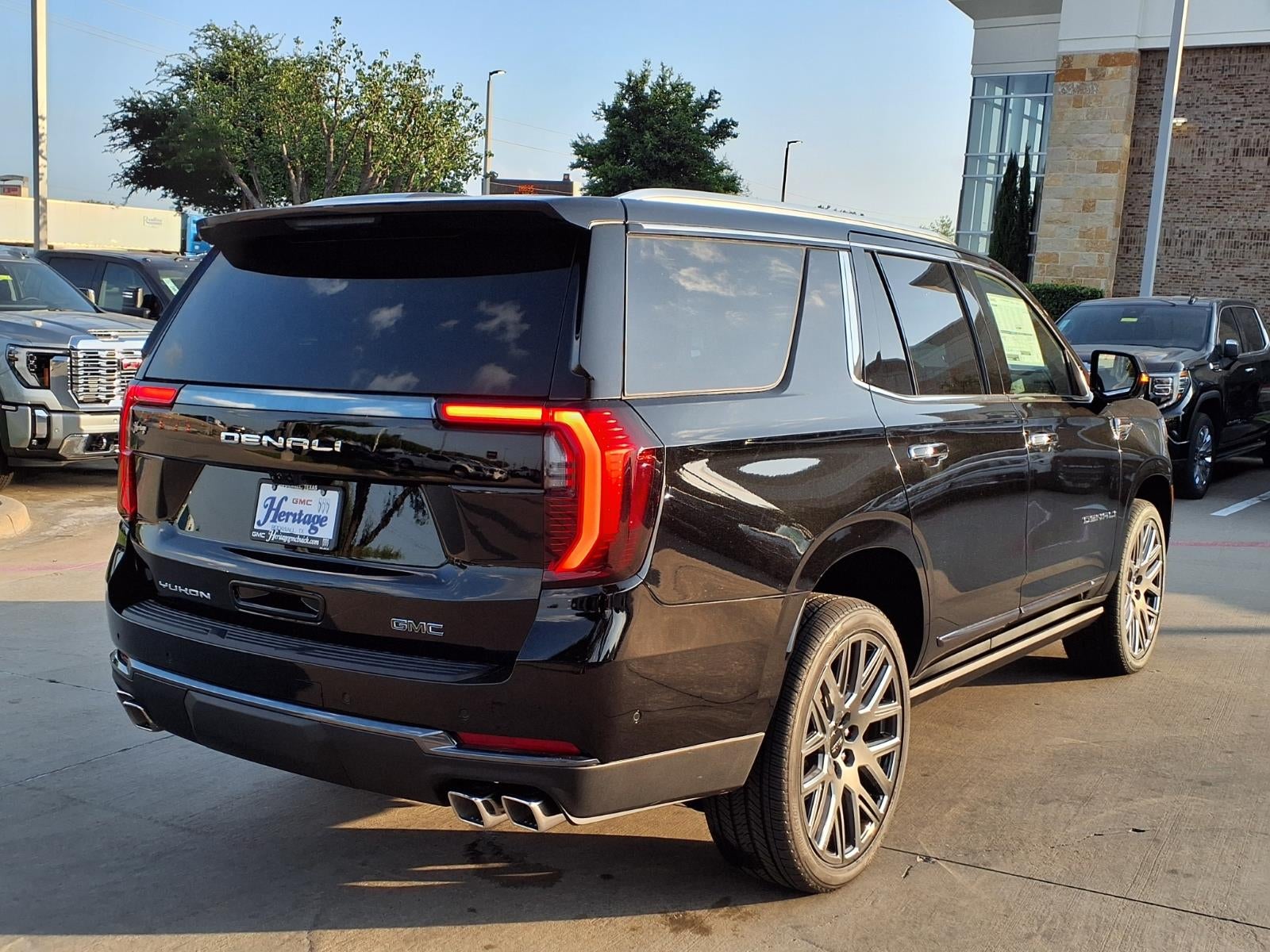 2026 GMC Yukon Denali Ultimate SUV 4WD