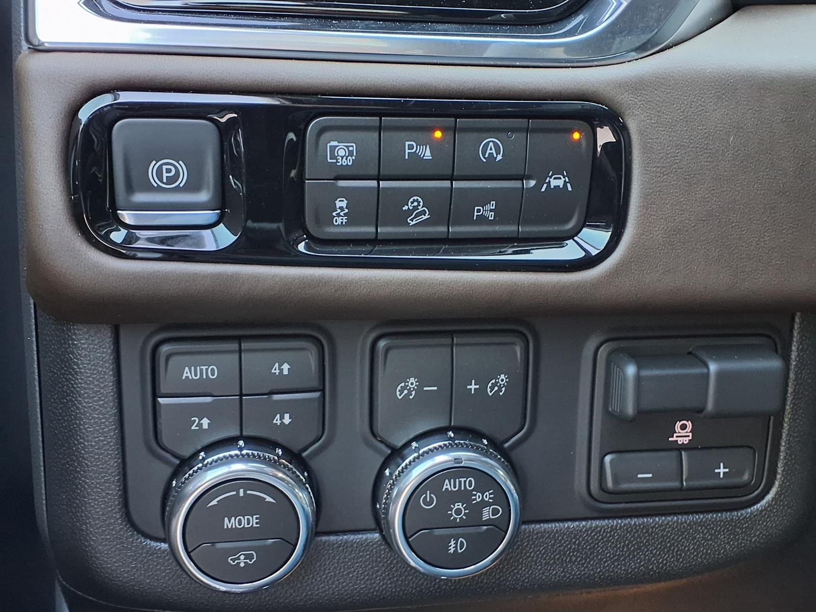 2027 GMC Yukon Denali Ultimate SUV 4WD