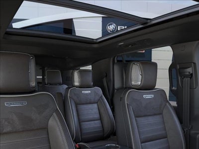 2026 GMC Yukon Denali Ultimate SUV 4WD
