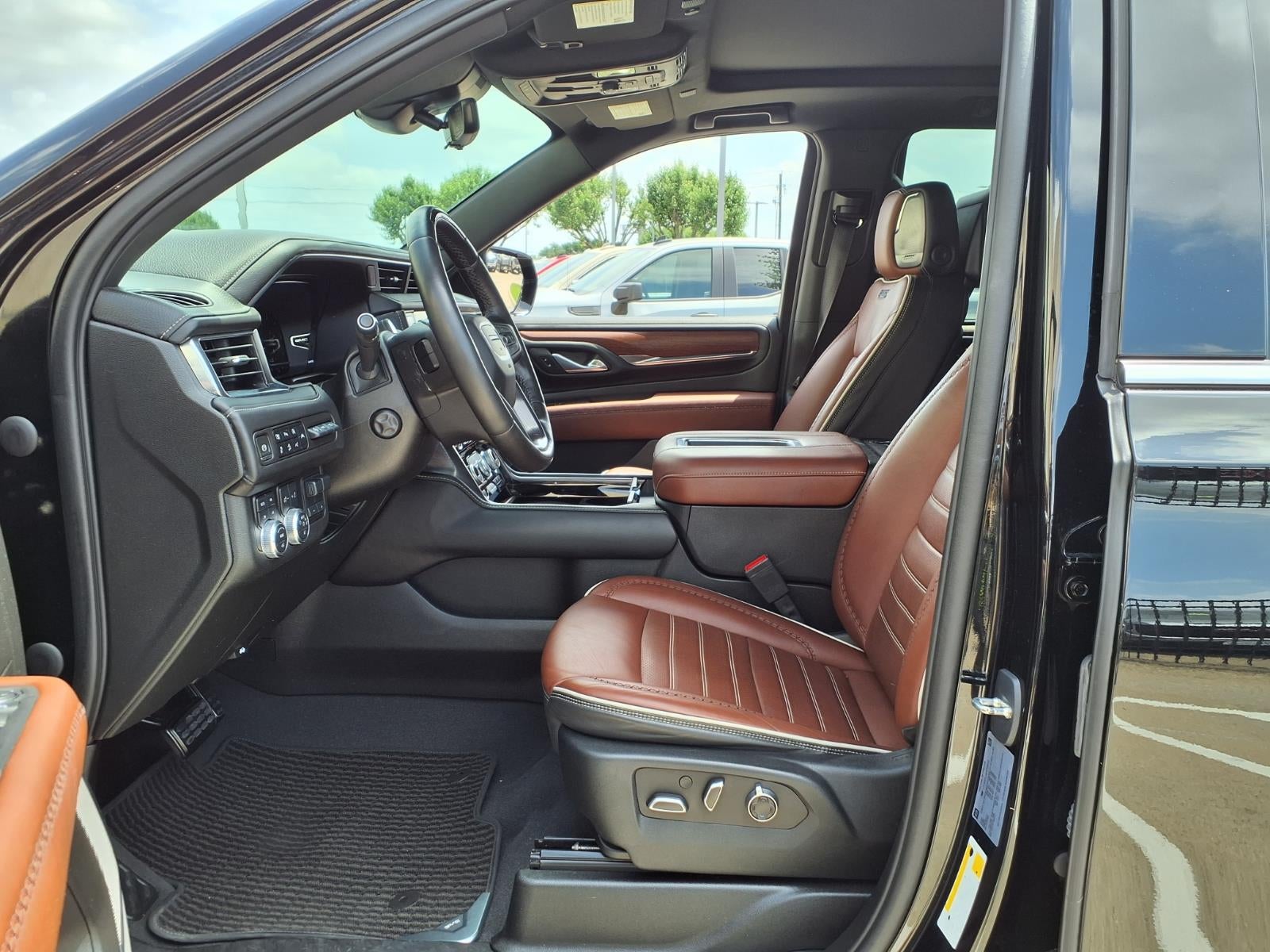 2023 GMC Yukon Denali Ultimate