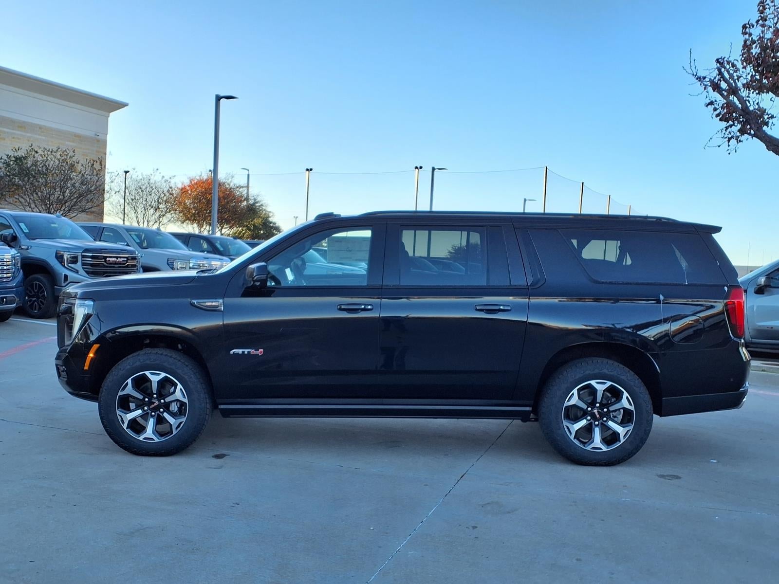 2026 GMC Yukon XL AT4 SUV 4WD