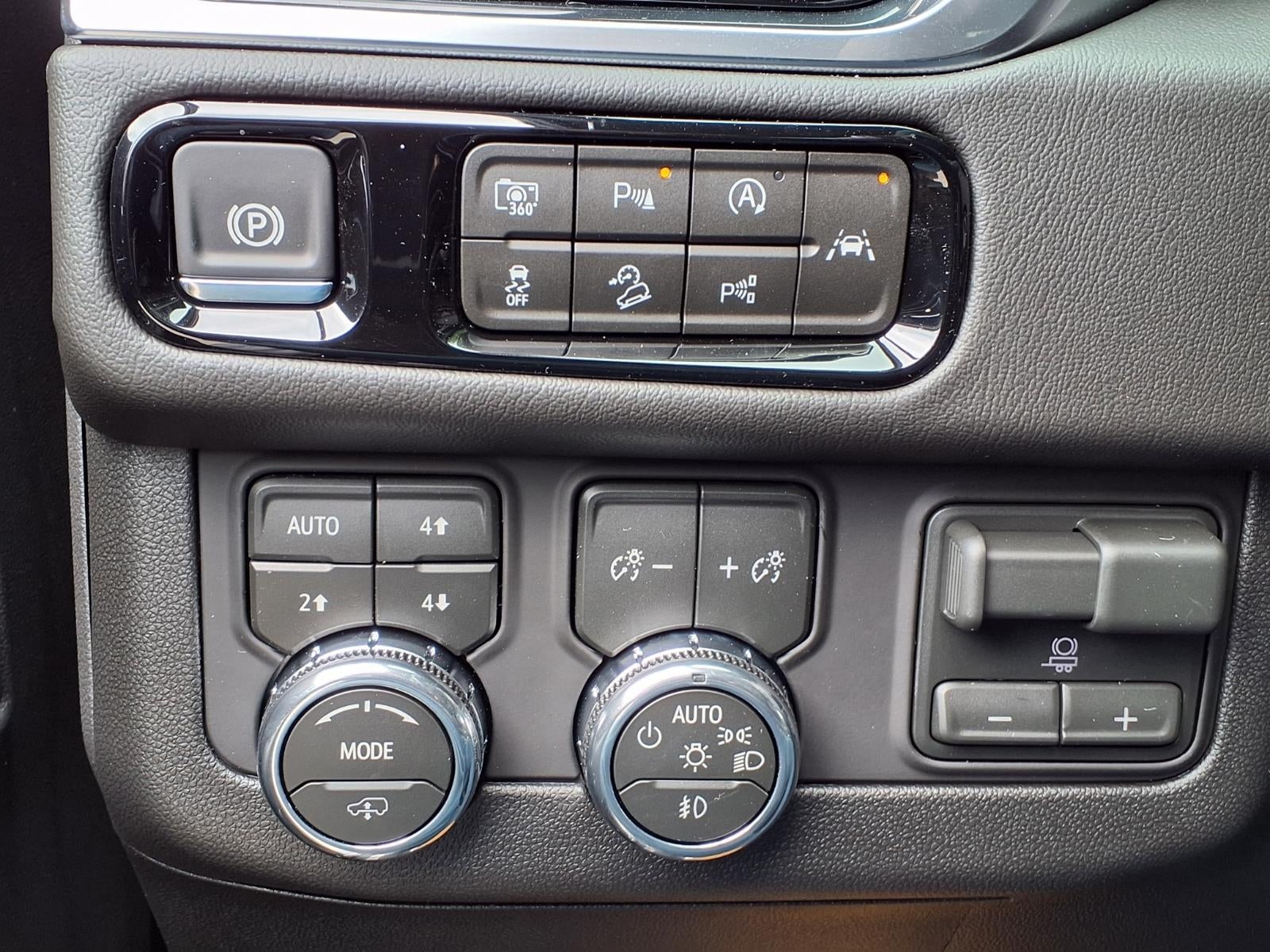 2026 GMC Yukon XL Denali SUV 4WD
