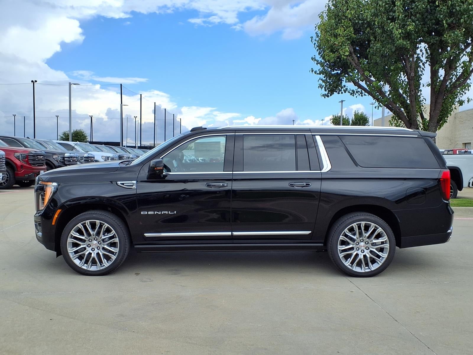 2026 GMC Yukon XL Denali SUV 4WD
