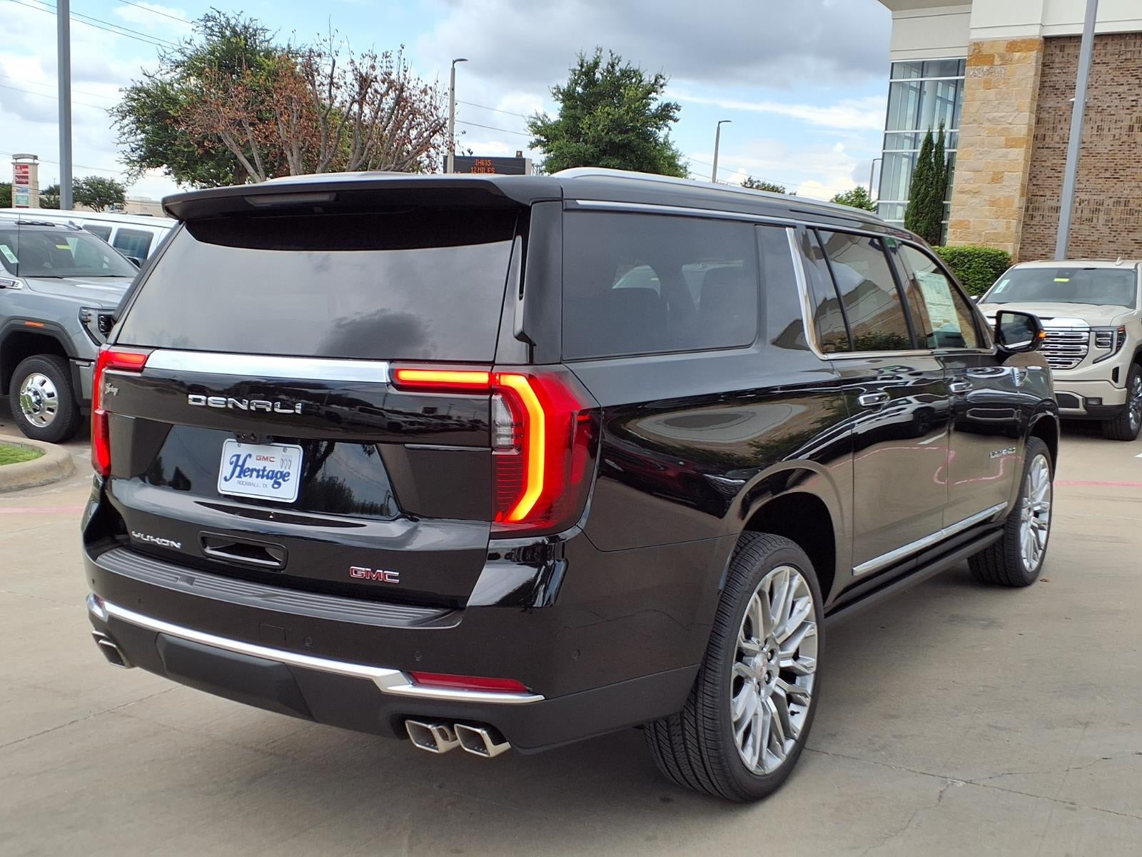 2026 GMC Yukon XL Denali SUV 4WD