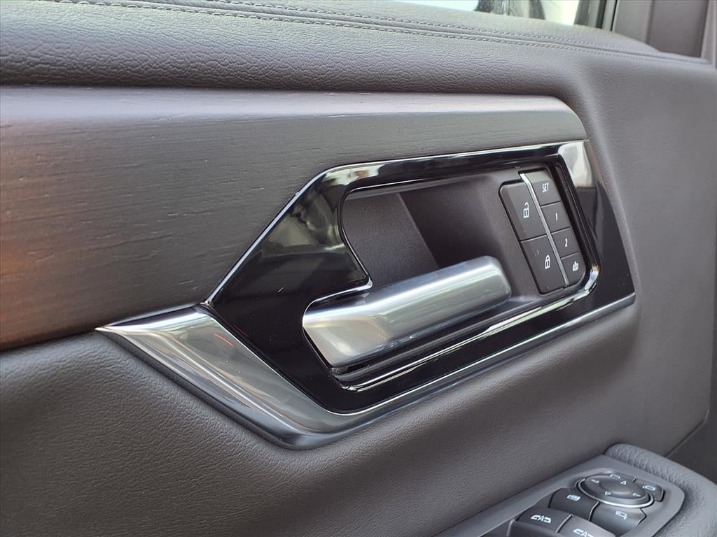 2026 GMC Yukon XL Denali SUV 4WD