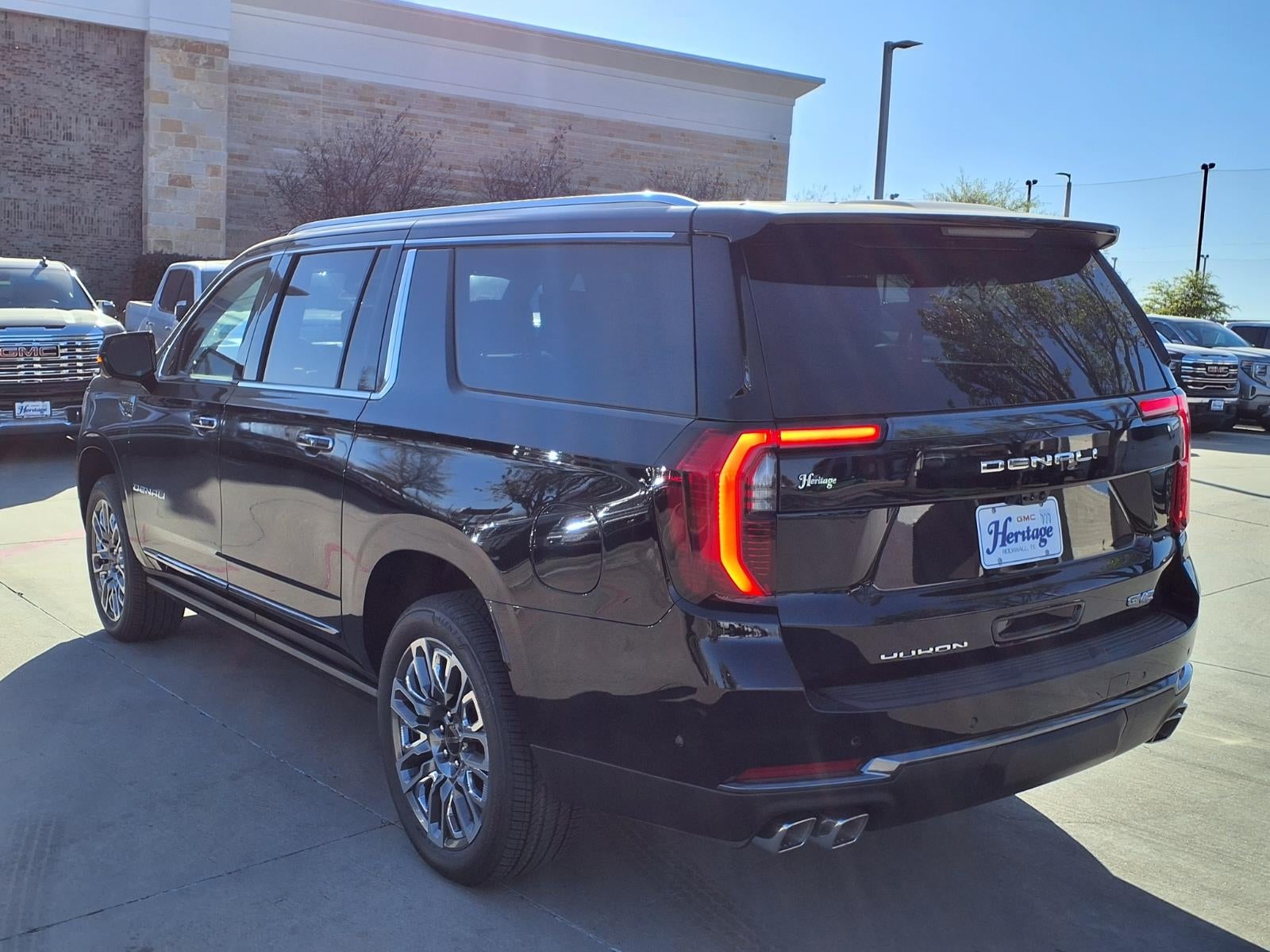 2026 GMC Yukon XL Denali Ultimate SUV 4WD