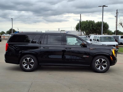2026 GMC Yukon XL AT4 Ultimate SUV 4WD