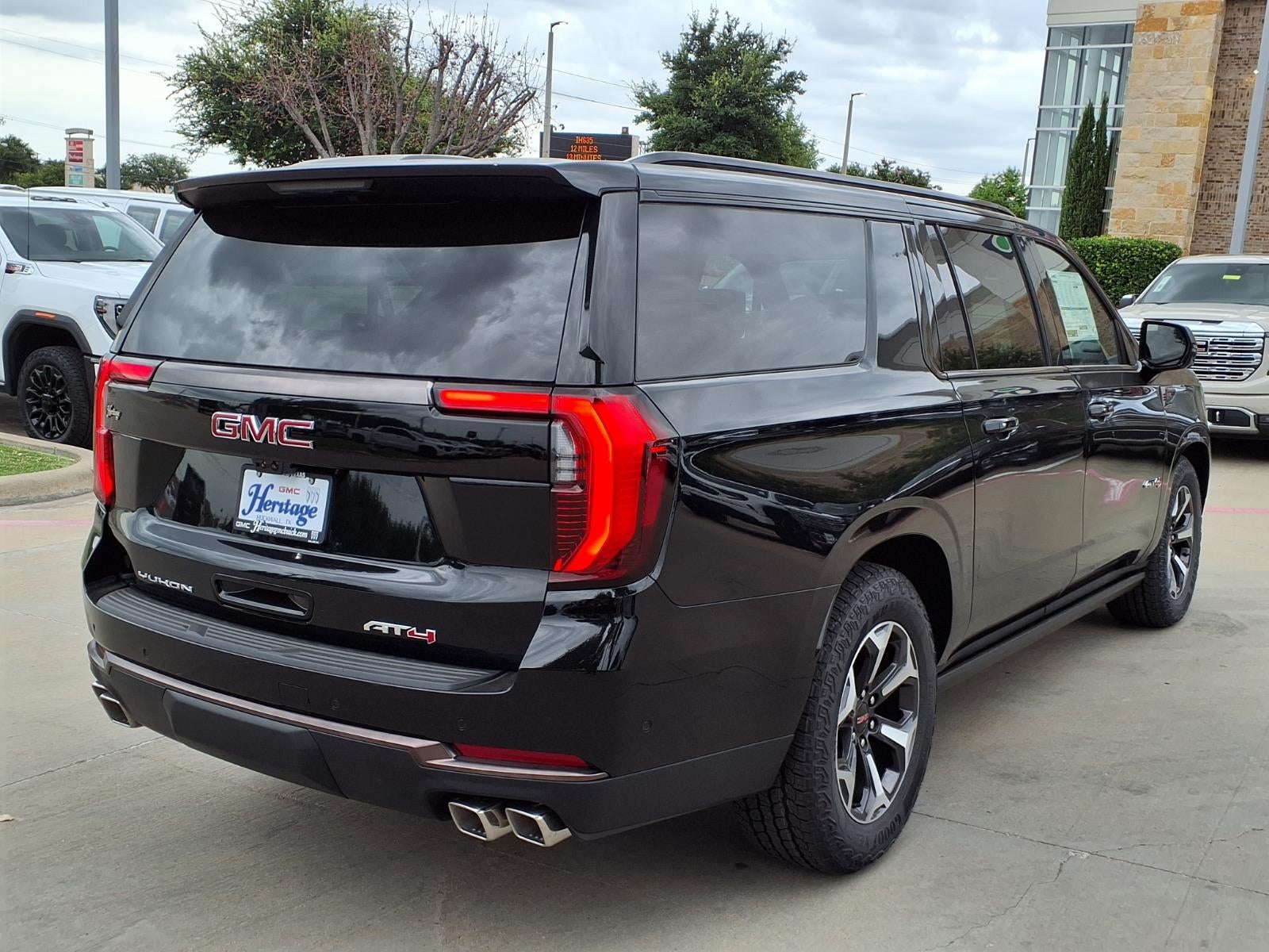 2026 GMC Yukon XL AT4 Ultimate SUV 4WD