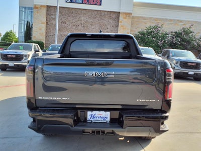 2025 GMC Sierra EV Extended Range Denali Crew Cab Short Box 4WD