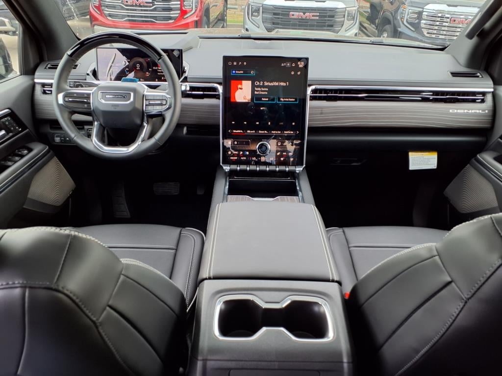 2025 GMC Sierra EV Extended Range Denali Crew Cab Short Box 4WD