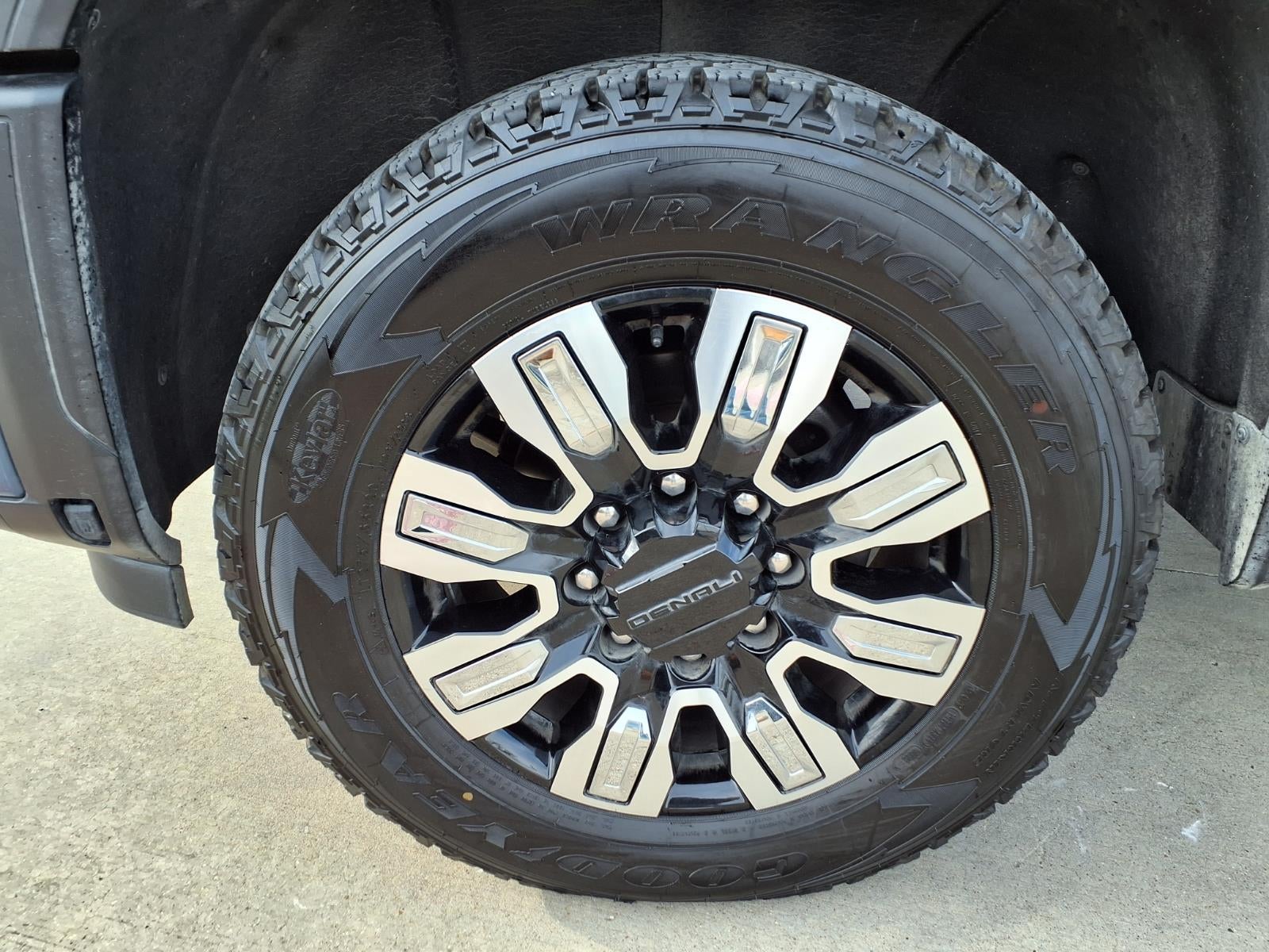 2024 GMC Sierra 2500 HD Denali