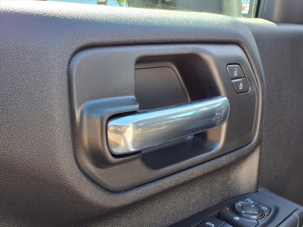 2026 GMC Sierra 2500 HD Pro Double Cab Standard Box 4WD