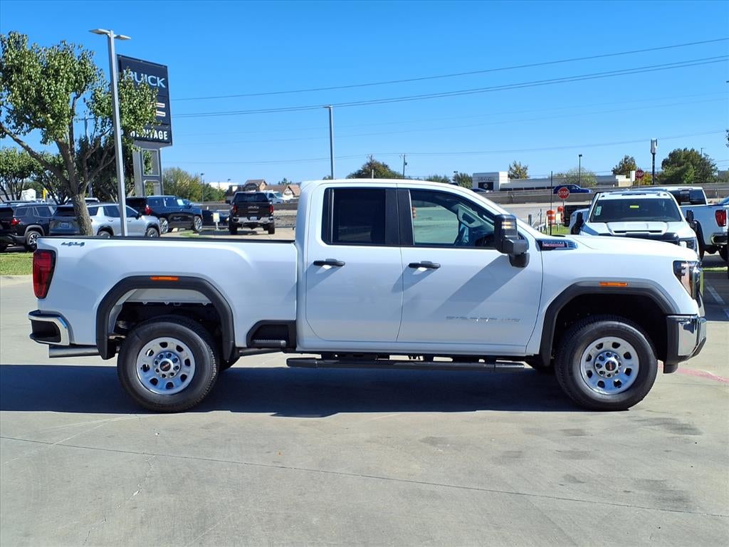 2026 GMC Sierra 2500 HD Pro Double Cab Standard Box 4WD