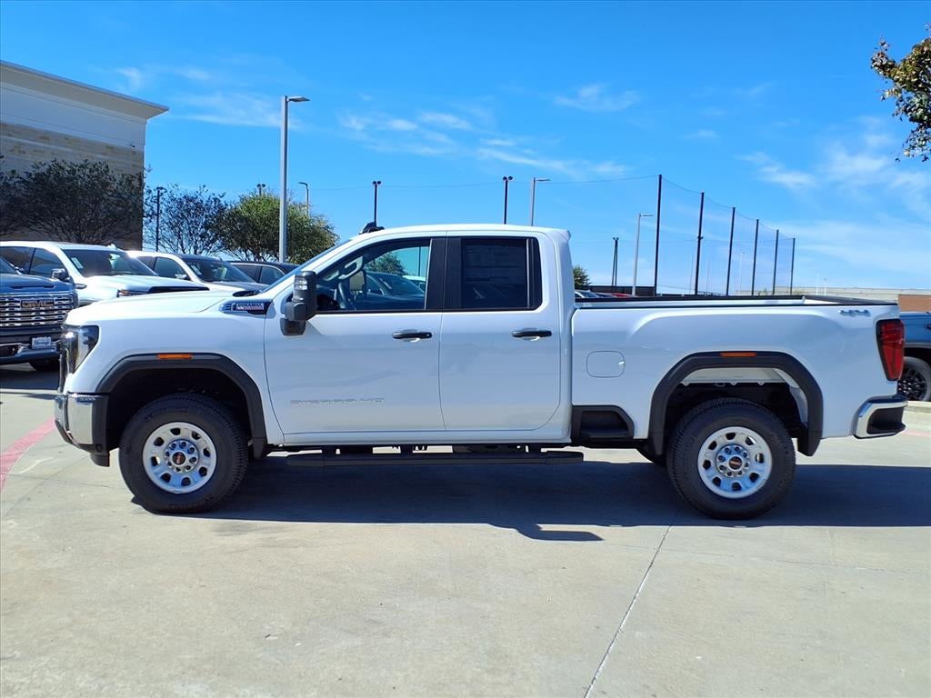2026 GMC Sierra 2500 HD Pro Double Cab Standard Box 4WD