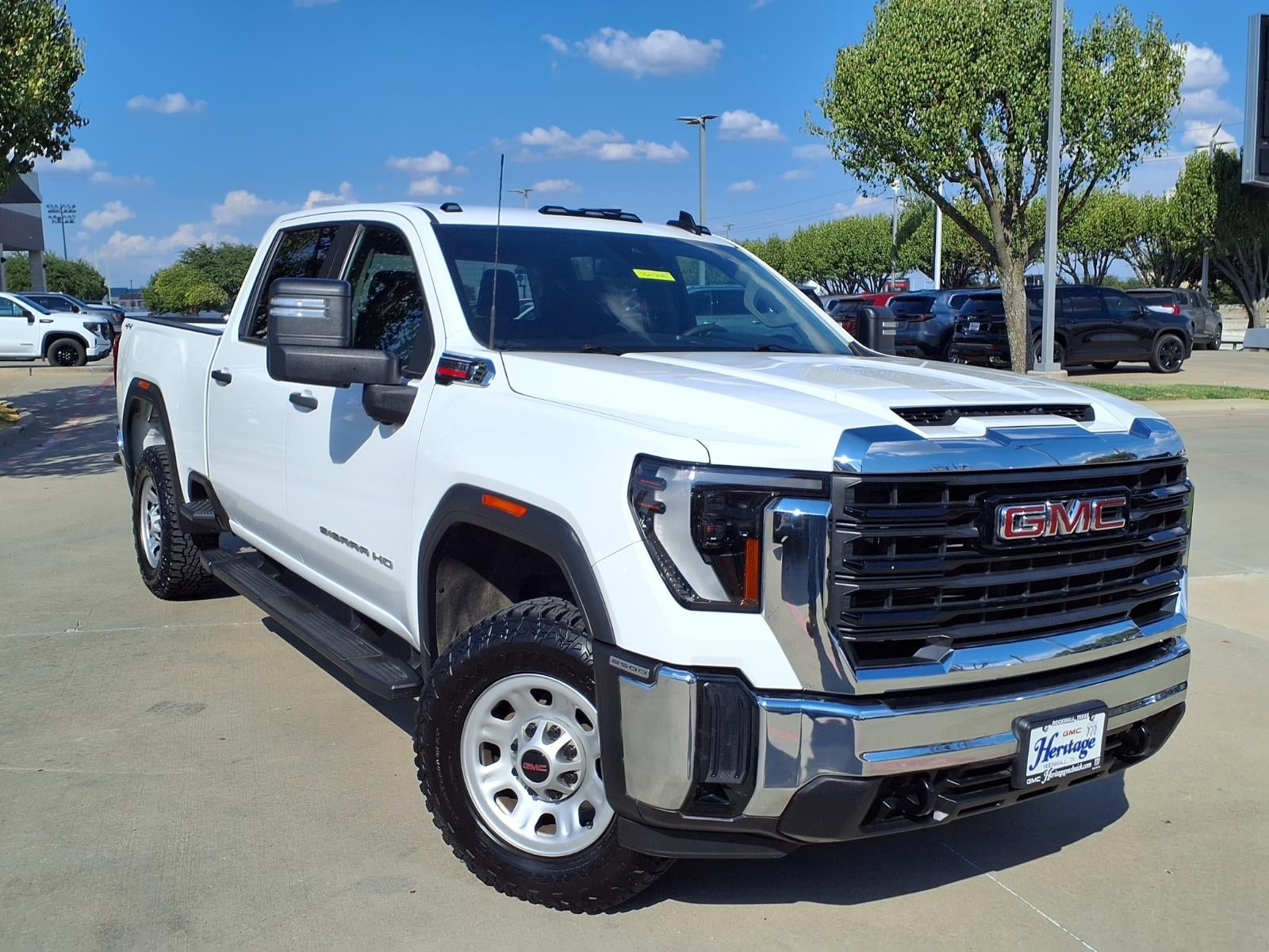 2024 GMC Sierra 2500 HD Pro