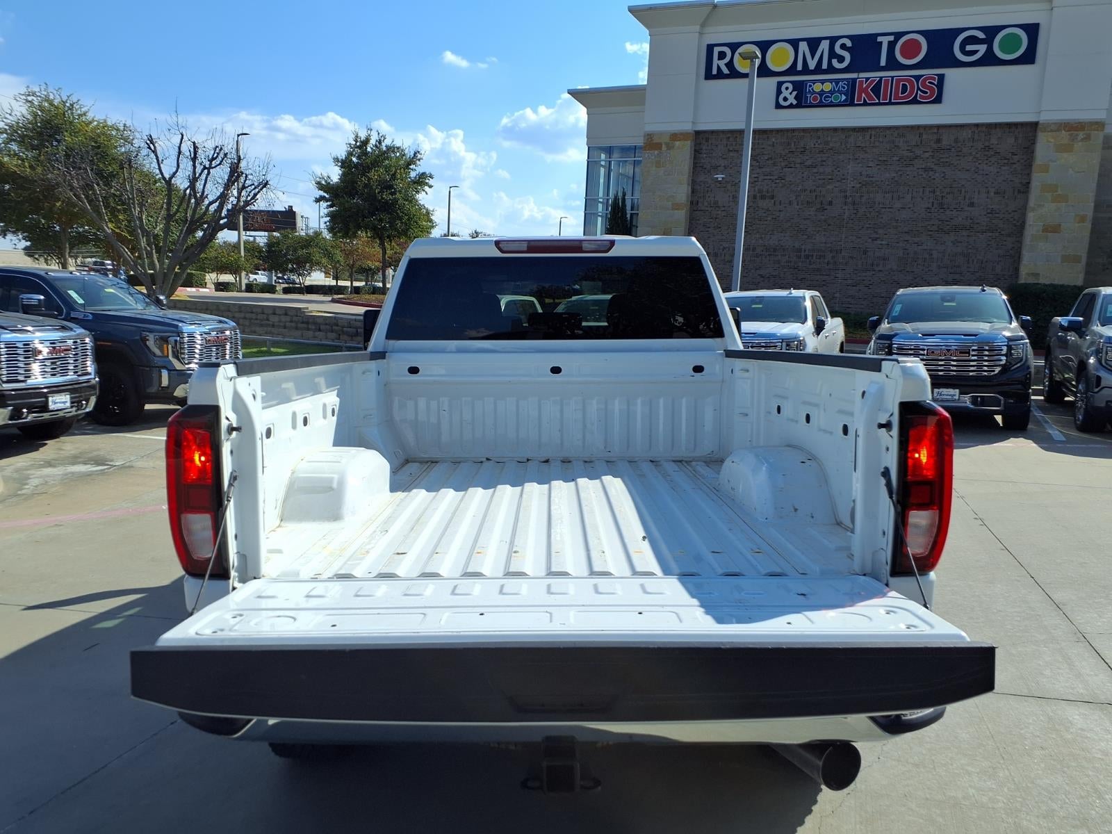 2024 GMC Sierra 2500 HD Pro