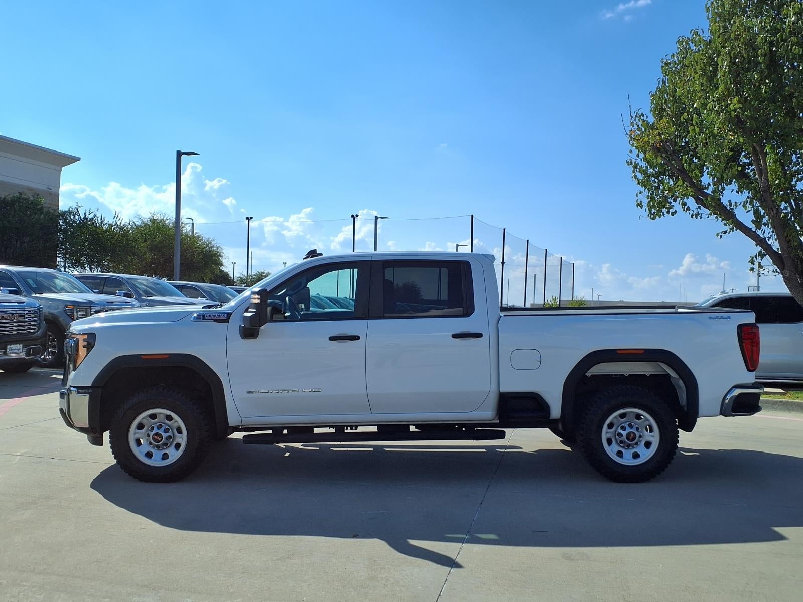 2024 GMC Sierra 2500 HD Pro