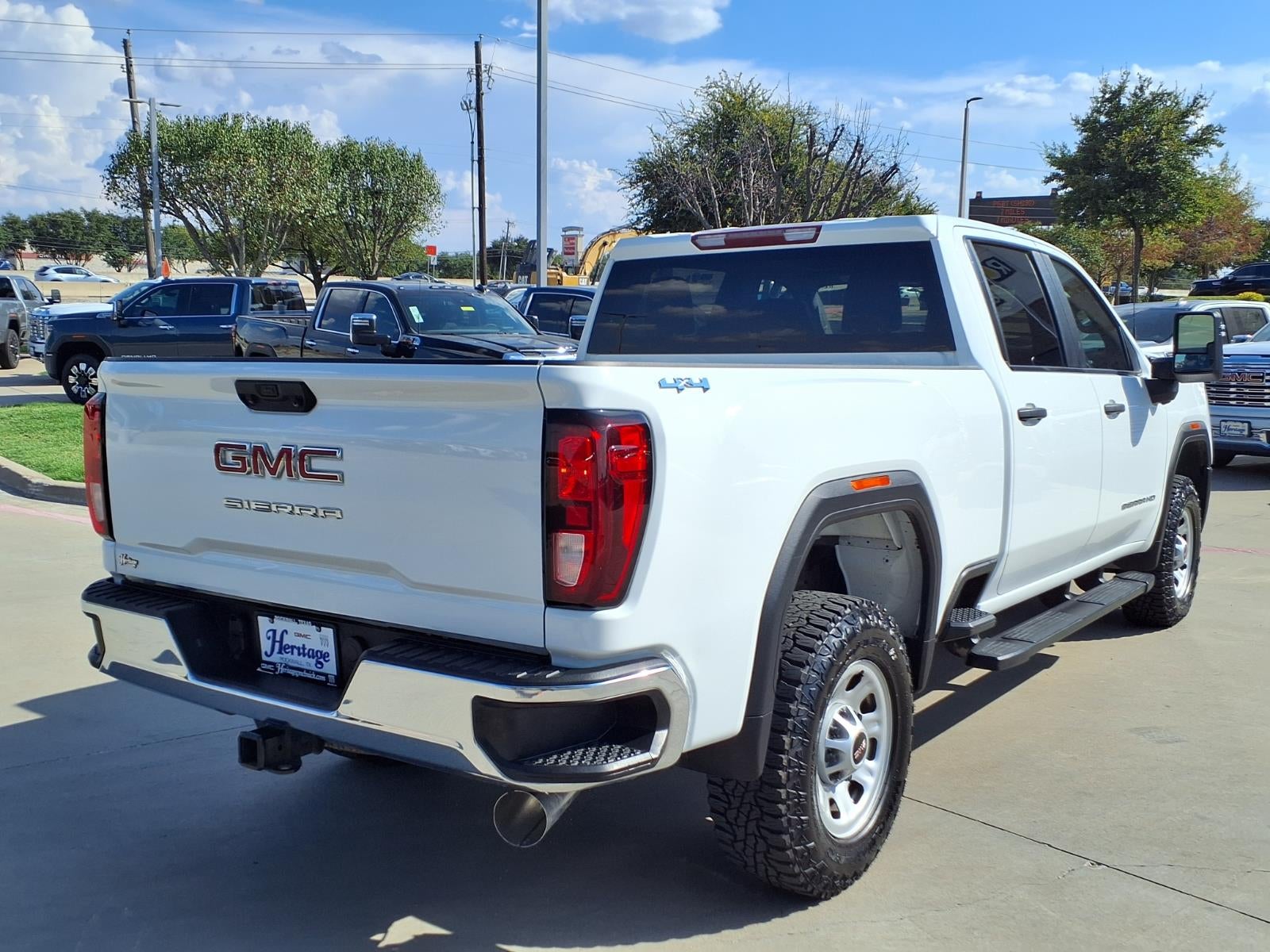 2024 GMC Sierra 2500 HD Pro