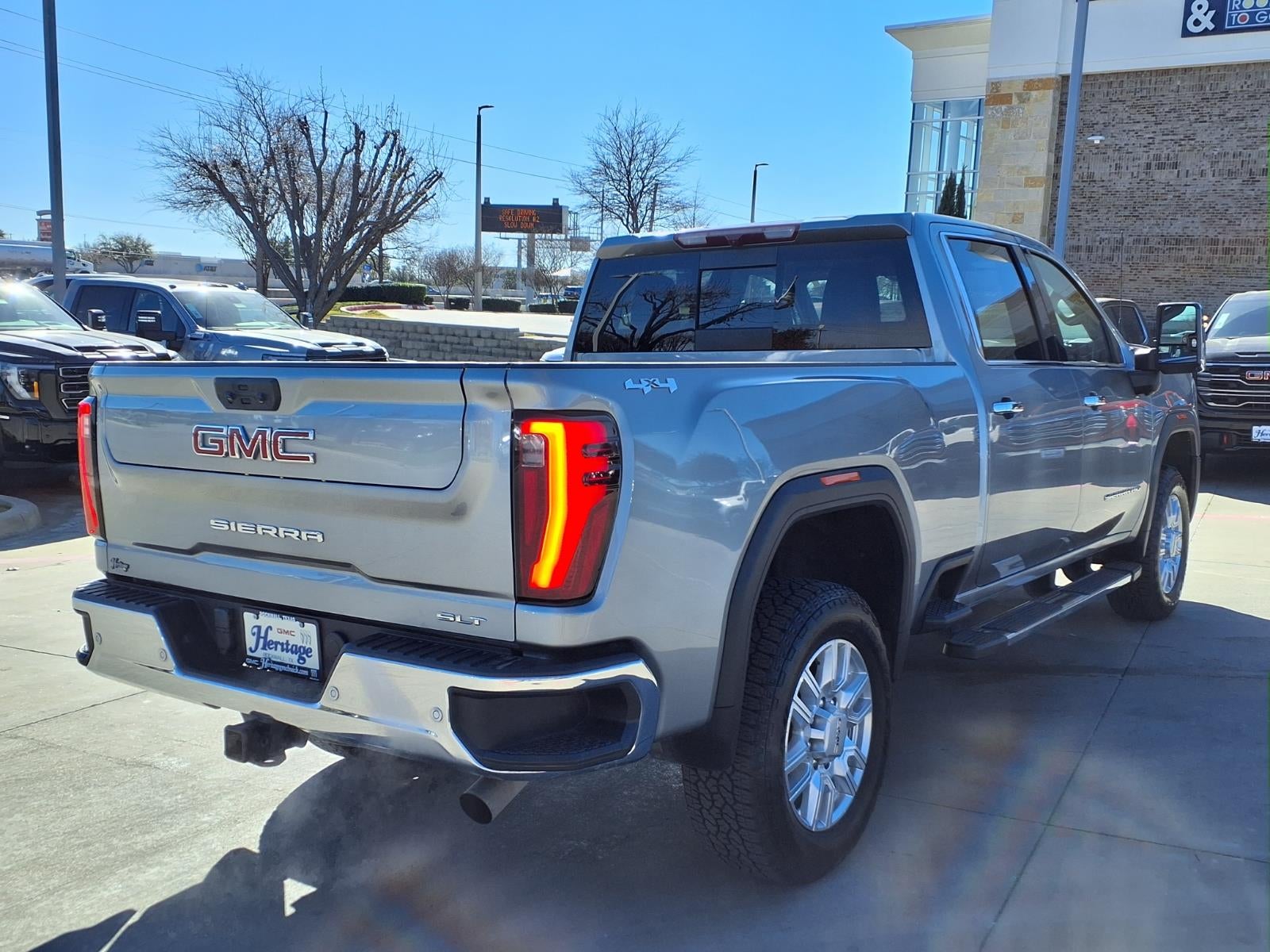 2024 GMC Sierra 2500 HD SLT