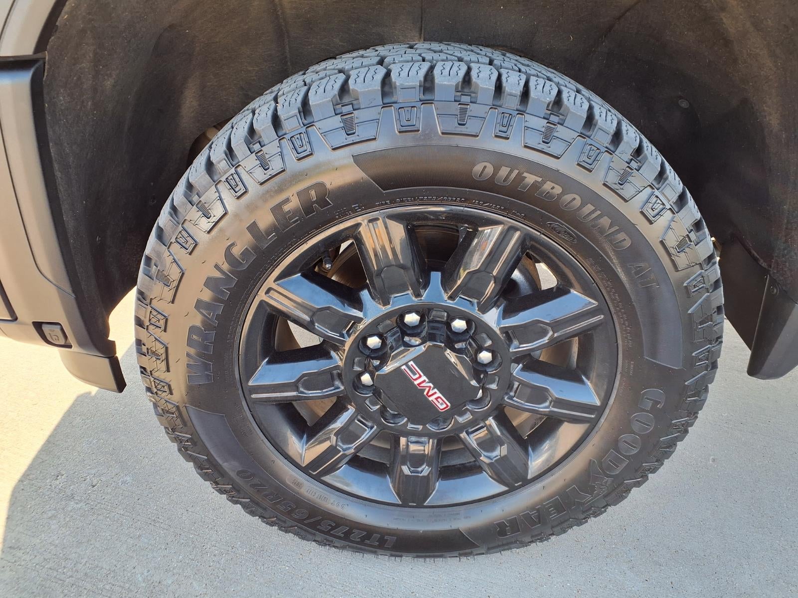 2024 GMC Sierra 2500 HD AT4