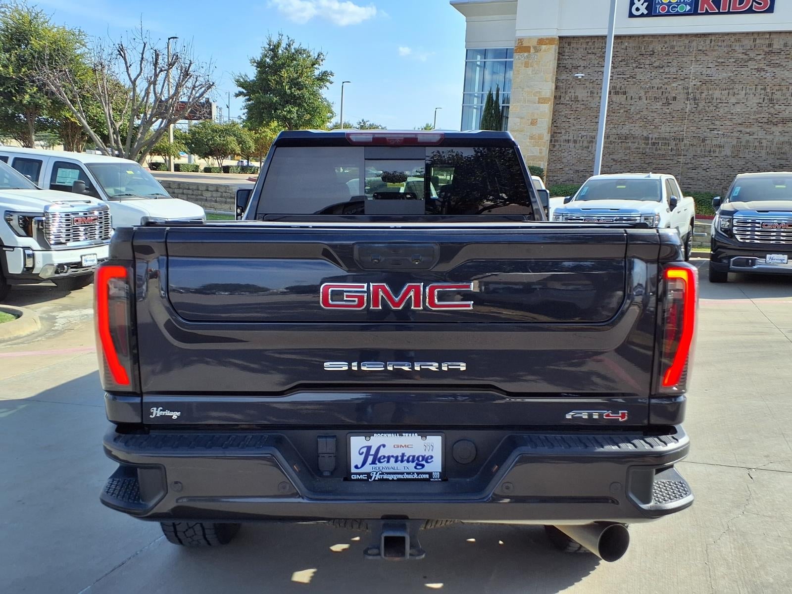 2024 GMC Sierra 2500 HD AT4