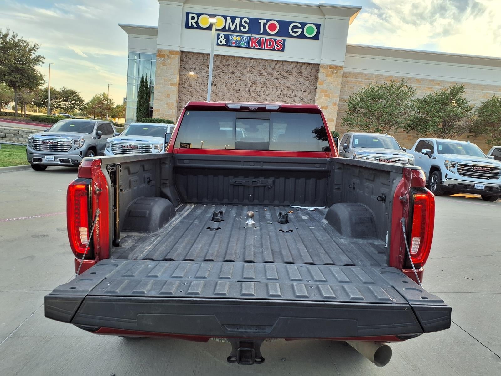 2023 GMC Sierra 2500 HD AT4