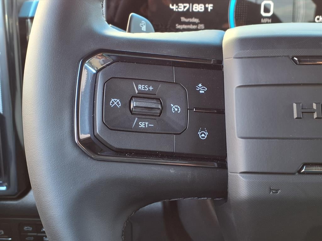 2026 GMC HUMMER EV Pickup 2X Crew Cab Short Box 4WD