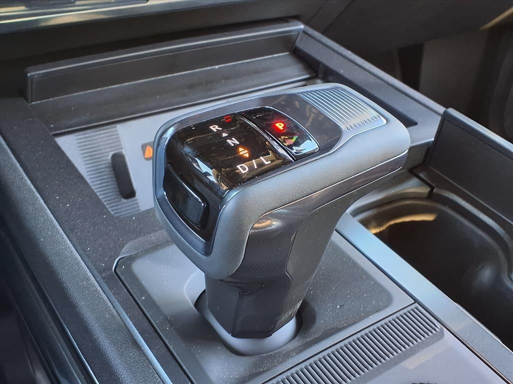 2026 GMC HUMMER EV Pickup 2X Crew Cab Short Box 4WD