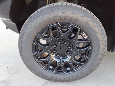 2026 GMC HUMMER EV Pickup 2X Crew Cab Short Box 4WD