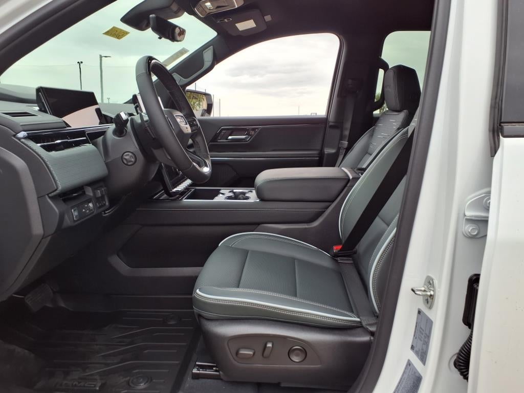 2026 GMC Sierra EV AT4 Extended Range Crew Cab Short Box 4WD