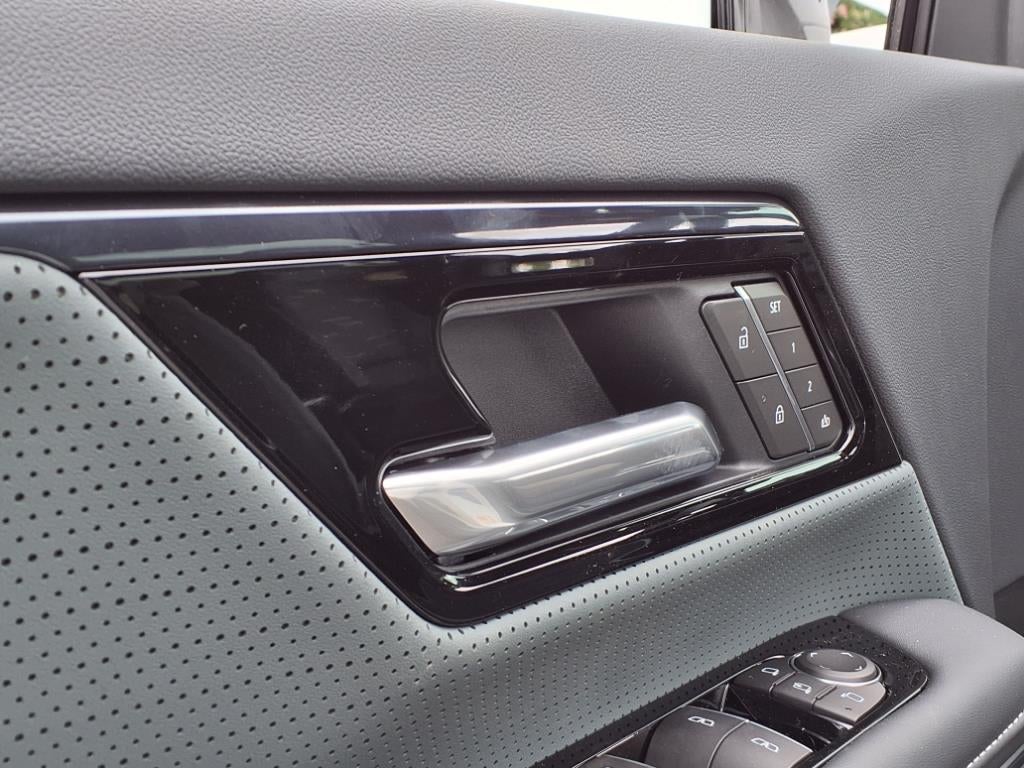 2026 GMC Sierra EV AT4 Extended Range Crew Cab Short Box 4WD