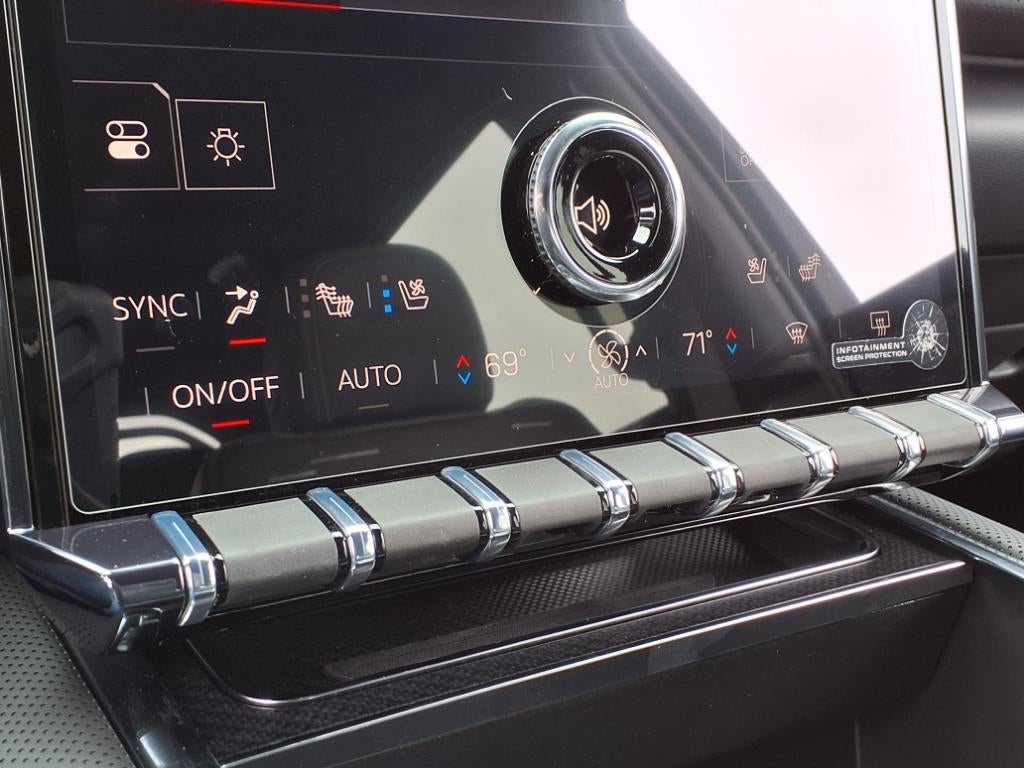 2026 GMC Sierra EV AT4 Extended Range Crew Cab Short Box 4WD