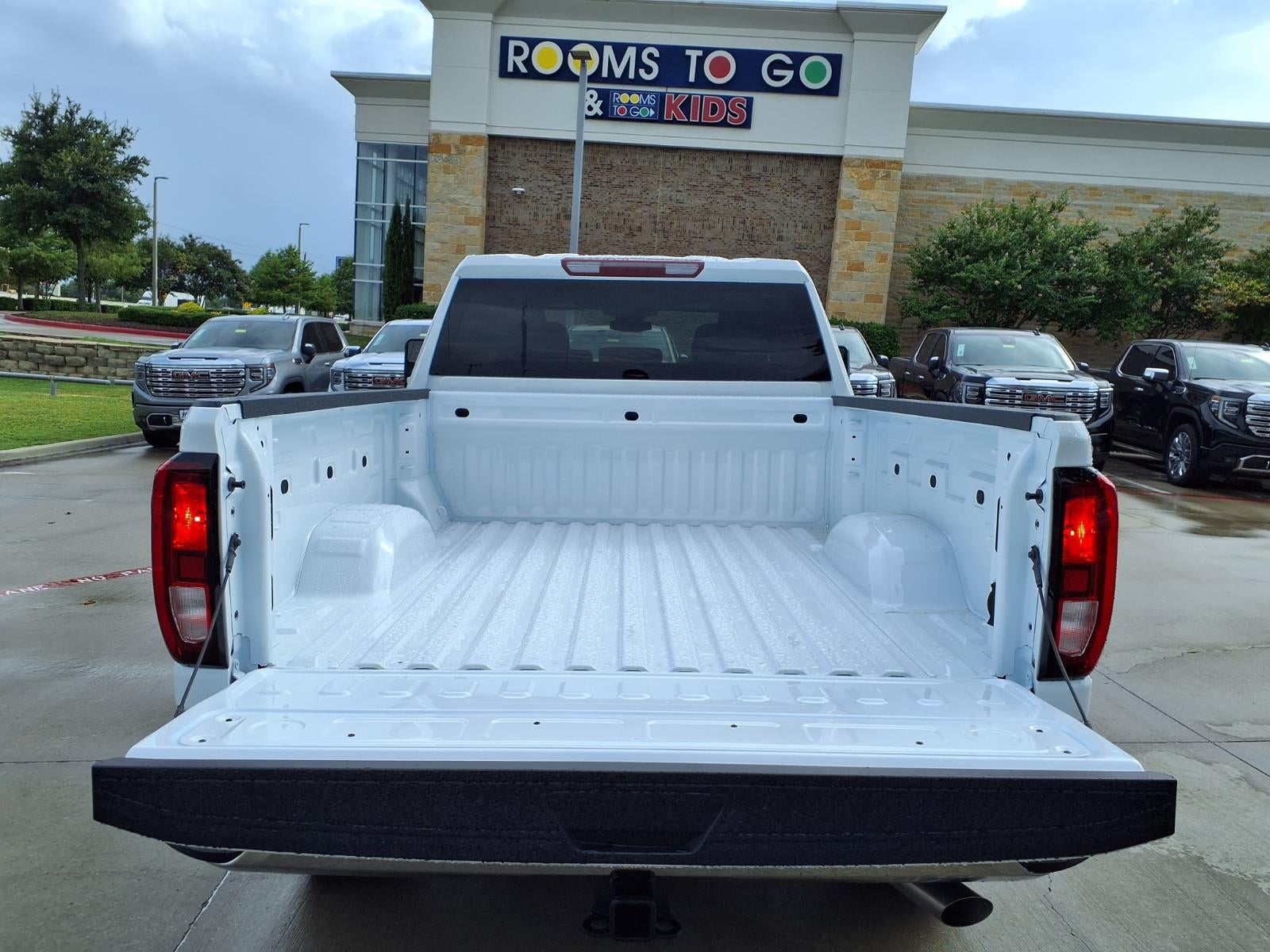 2026 GMC Sierra 2500 HD Pro Crew Cab Standard Box 4WD