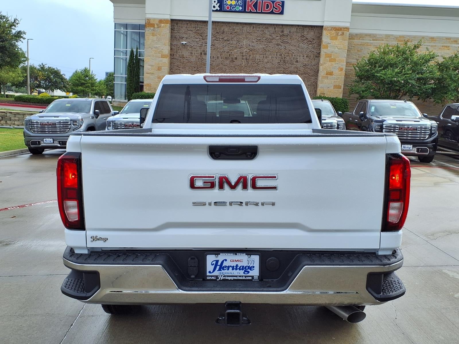 2026 GMC Sierra 2500 HD Pro Crew Cab Standard Box 4WD
