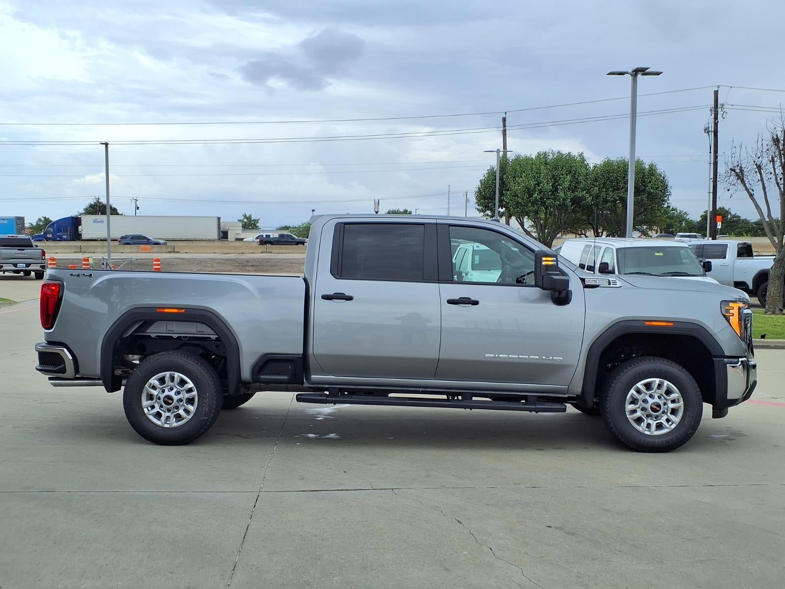 2026 GMC Sierra 2500 HD Pro Crew Cab Standard Box 4WD